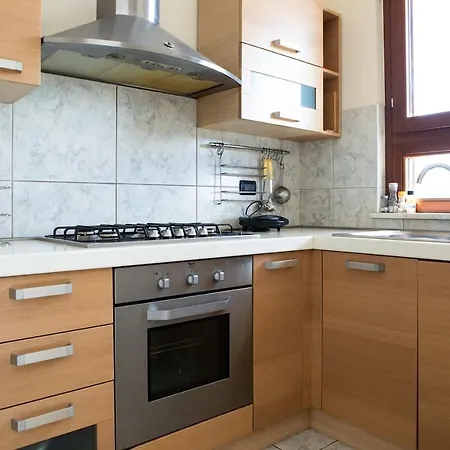 Whitehorse Condo: Center, Ocean And Mountain View Silvi Marina